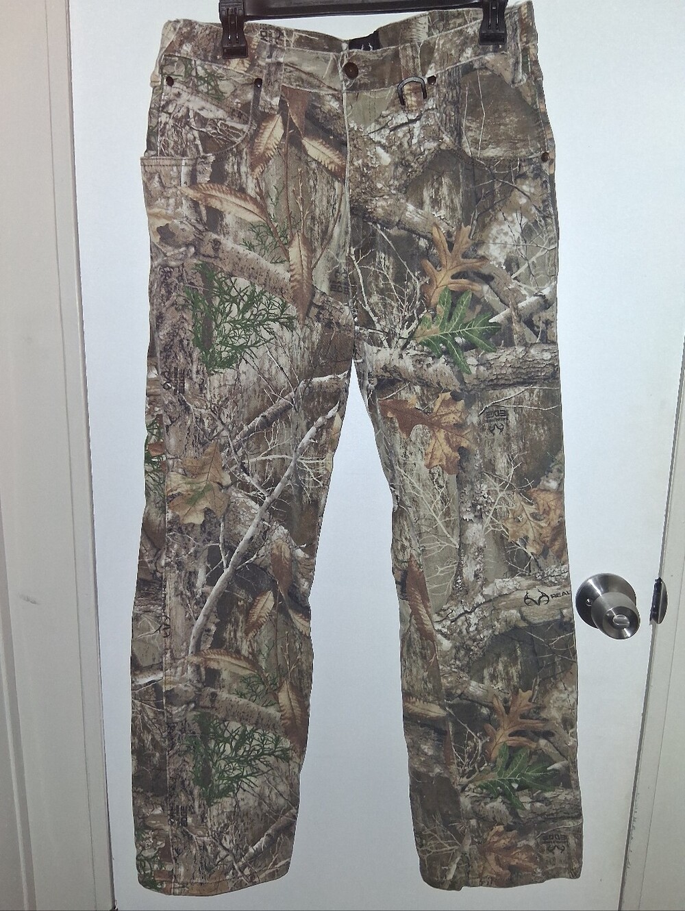 Realtree Men's Camouflage Cargo Pants in Brown & Green